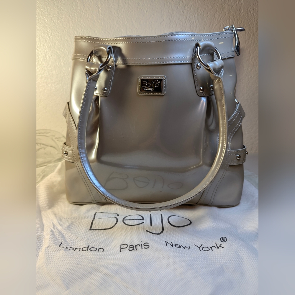 Beijo Champagne Shoulder Bag